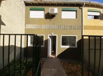 Casa · 53m² · 3 Ambientes · Zapiola Al 5300 - Venta Casa 2 Dorm. en Rosario