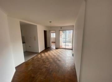 Departamento de 2 ambientes, Córdoba · Estudiantes! Hermoso Dpto 1 Dor con Balcon Sobre Chacabuco!