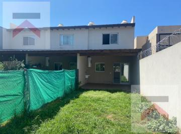 Casa · 82m² · 4 Ambientes · 12 Cocheras · Duplex de 2 Dorm. - Los Cardales