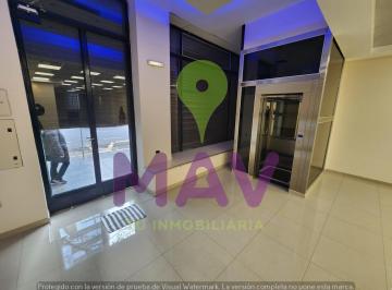 Local comercial , Monserrat · Venta. Local. Av Belgrano Al 900 Local 300 m² con Ascesor