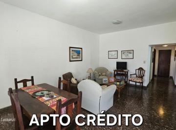 Casa · 110m² · 5 Ambientes · 1 Cochera · Venta Casa de 5 Ambientes 3 Domitorios en Martin Coronado, 1 Cochera