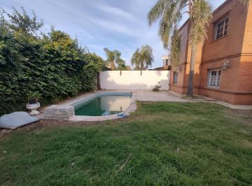 Casa · 271m² · 4 Ambientes · 2 Cocheras · Venta Casa 3 Dor. 3 Baños Pileta Colinas del Cerro