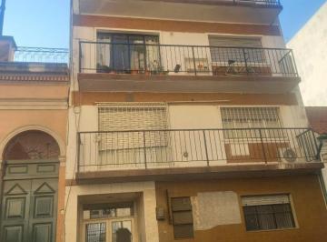 Departamento · 28m² · 2 Ambientes · Departamento de 2 Amb. con Pequeño Patio