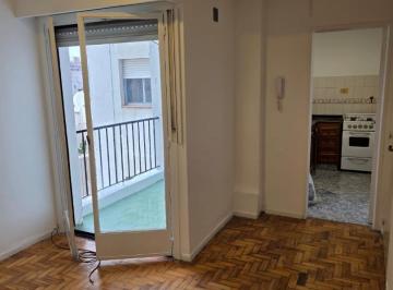 Departamento · 28m² · 2 Ambientes · Departamento de 2 Amb. con Pequeño Patio