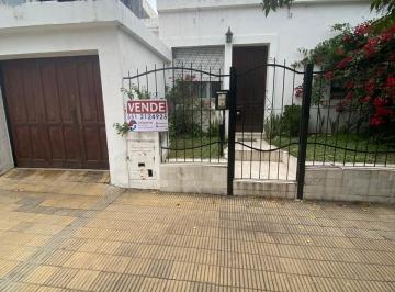 Casa de 10 ambientes, Córdoba · Casa Amplia de 4 Dorm. en Juniors: ¡Ubicación Privilegiada!