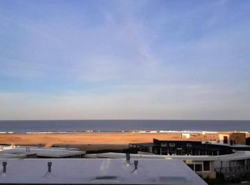 Departamento · 94m² · 3 Ambientes · 1 Cochera · Venta Departamento Villa Gesell Linda Bay Vista Al Mar