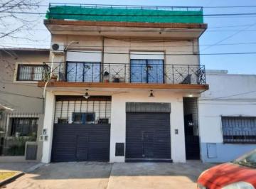 Departamento de 4 ambientes, Morón · Departamento en Venta en Castelar Norte