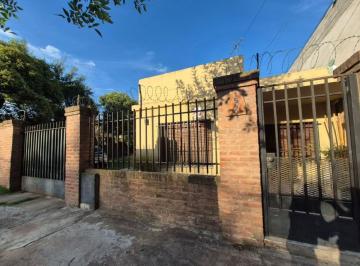 Casa de 4 ambientes, Esteban Echeverría · Hermosa Casa a m de La Colorada