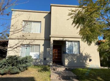 Casa · 150m² · 5 Ambientes · 1 Cochera · Venta Casa El Hornero, 5 Amb, 3 Dorm. C/pileta. Óptimo Acceso - El Hornero, Pilar