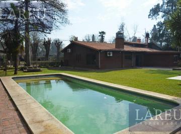 Casa · 280m² · 5 Ambientes · Casa en Venta, Robles del Monarca - Pilar