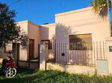 FAE-FAE-648_2 · Casa 3 Dorm.. | Heredia Al 1500