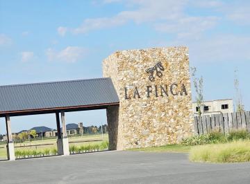 Terreno · 800m² · Venta Terreno La Finca Funes Amenities