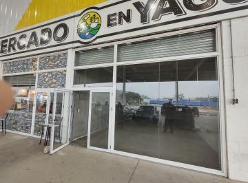 Local comercial · 1m² · 1 Ambiente · Local Comercial en Supermercado en El Yaguar