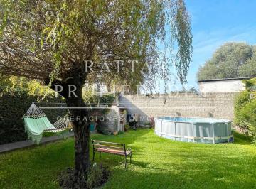 Casa de 5 ambientes, La Matanza · Venta Casa en Lote Propio de 5 Ambientes con Parque y Cochera Villa Luzuriaga