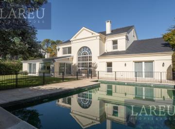 Casa · 620m² · 8 Ambientes · Casa en Venta - La Lomada de Pilar