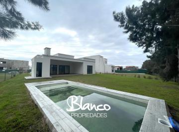 Casa · 200m² · 4 Ambientes · 2 Cocheras · Casa en Venta en El Naudir, Escobar, G. B. a. Zona Norte