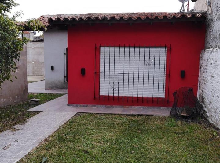 Casa · 80m² · 3 Ambientes · 1 Cochera
