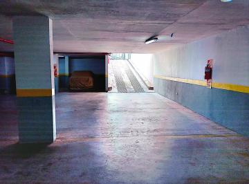 Garage Alquiler $ 120.000 · Cochera Fija Cubierta