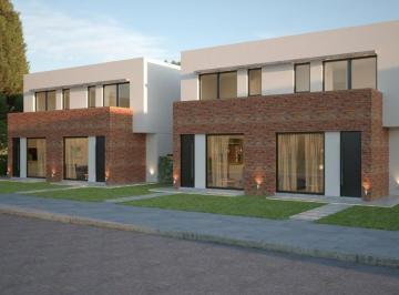 Casa de 4 ambientes, Monte Hermoso · Excelente Construcción en Venta en Las Dunas Monte Hermoso