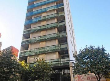 Departamento · 40m² · 2 Ambientes · 1 Cochera · Cordoba 2370 09 04 Dpto. un Dormitorio C/balcon y Cochera