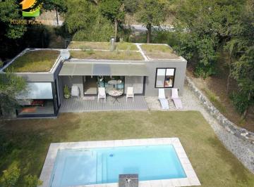 Casa de 4 ambientes, Alta Gracia · Casa Moderna en Potrerillo de Larreta