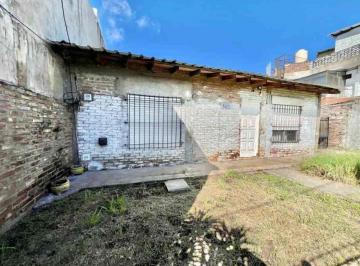 Casa de 2 ambientes, Morón · Casa a Terminar en Castelar Sur