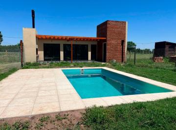 Casa · 51m² · 2 Ambientes · Venta - Casa - Estilo “industrial” - Punta Verde, Luciano V. Lopez