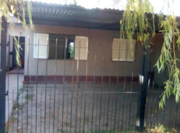 Casa · 80m² · 3 Ambientes · 4 Cocheras · Casa en General Rodriguez
