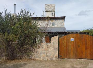 Casa de 9 ambientes, Capilla del Monte · Propiedad en Venta en Capilla del Monte