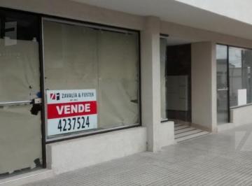 Local comercial · 60m² · 1 Ambiente · Local en Venta con Escritura a m de Av Colón.
