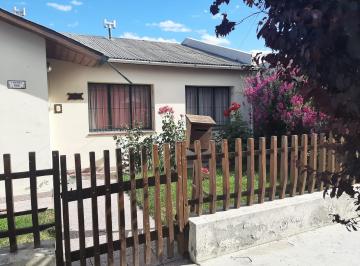 Casa de 6 ambientes, Río Gallegos · Casa 6 Amb en Rio Gallegos