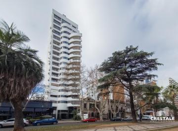 Departamento · 147m² · 5 Ambientes · 2 Cocheras · Venta Departamento 3 Dorm. Rosario Parque España
