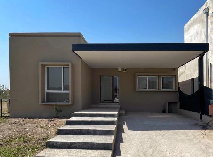 Casa · 364m² · 3 Dormitorios · 1 Cochera