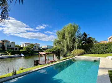 Casa de 8 ambientes, Tigre · Casa en Venta Al Agua en Cabos del Lago