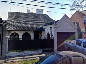 Terreno · Casa en Adrogue