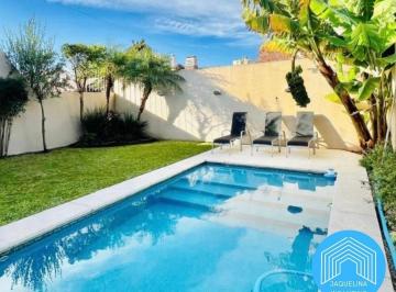 Casa · 265m² · 5 Ambientes · 2 Cocheras · Casa 5 Ambientes con Piscina - Ramos Mejia