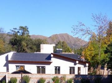 Casa de 3 ambientes, Juana Koslay · Casa a Estrenar con Detalles a Terminar - J. Koslay - San Luis