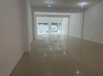 Local comercial · 400m² · 1 Ambiente · Local Planta Libre de 200 m² en Pb + 200 m² de Ss!