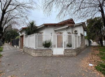 Casa de 3 ambientes, Esteban Echeverría · Linda Casa 3 Ambientes en Venta en Excelente Zona