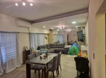 DVL-DVL-279_2 · Casa 5 Ambientes. | Colombres Al 1100