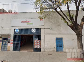 Bodega-Galpón · 668m² · Fernandez de La Cruz, F. Gral. Av 3000 Galpón de 17,5 X 40 Mtrs. Mixtura 4. Oportunidad!