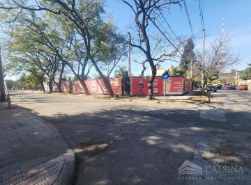 Terreno · 580m² · Terreno en Venta - Cerro de Las Rosas - Esquina Comercial