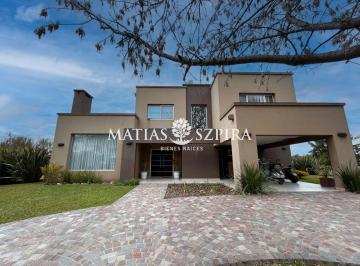 MSB-MS3-7320_2 · Casa 5 Ambientes. | Colectora Norte Acceso Oeste Km 47