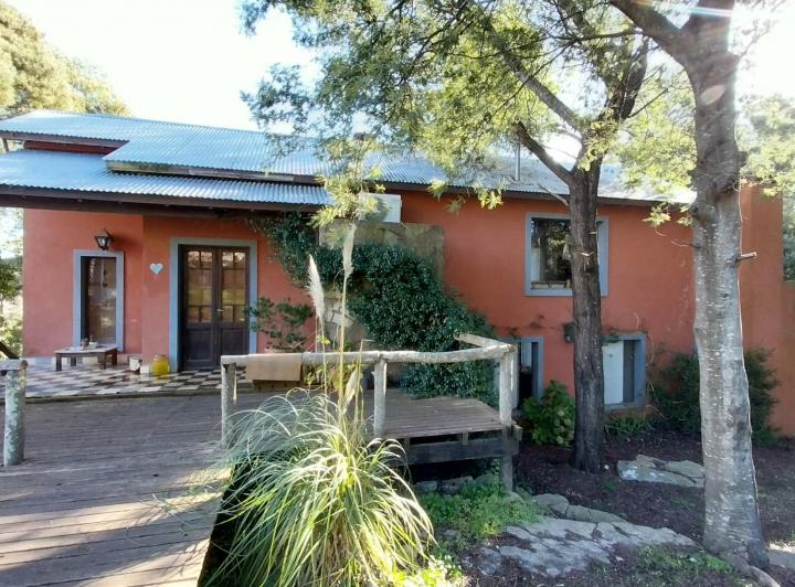 Casa · 200m² · 6 Ambientes