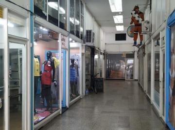 Local comercial · 35m² · Venta Local Doble 35 m² Galeria Boulevard Valentin Alsina Lanus