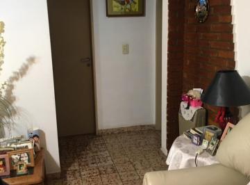 Departamento de 3 ambientes, Lomas de Zamora · Depto. 3 Ambientes, con Cochera - Gascón 176, Banfield