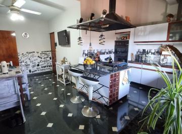 PH de 4 ambientes, Avellaneda · PH Tipo Casa de 4 Ambientes en Venta Avellaneda