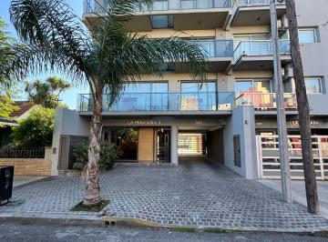 Departamento de 4 ambientes, Mar del Plata · Magnifico Piso de 4 Ambientes, Ubicado en El Corazon del Barrio La Perla.