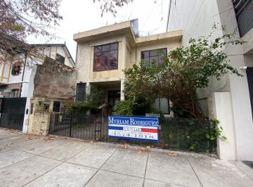 PH de 4 ambientes, Villa Devoto · Vendo PH 4 Ambientes 124,55 m² Pb Frente Cocina - Comedor Lav Patio. a Reciclar.