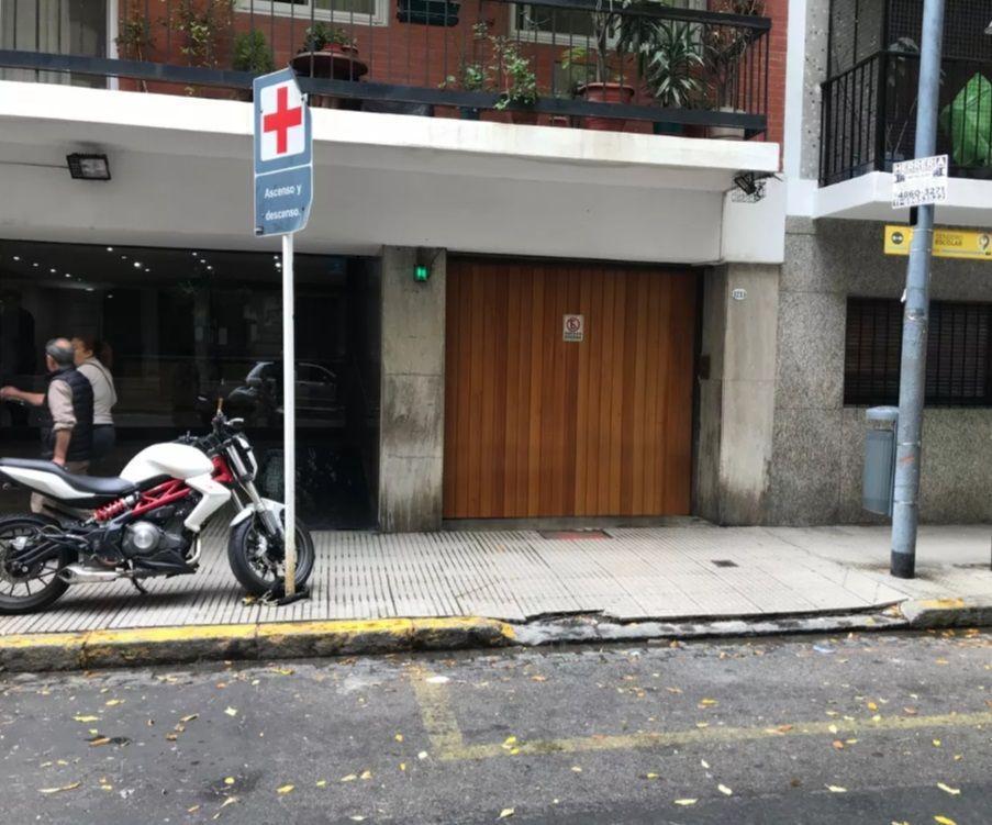 Laprida 1200. Entre Charcas y Mansilla, Recoleta, Capital Federal